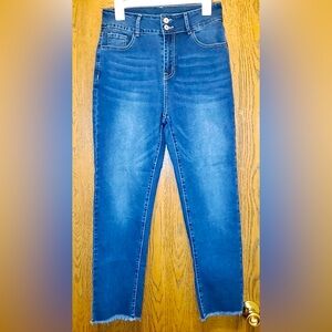 High-Rise Ankle Jean | NWT | Sizes: 10